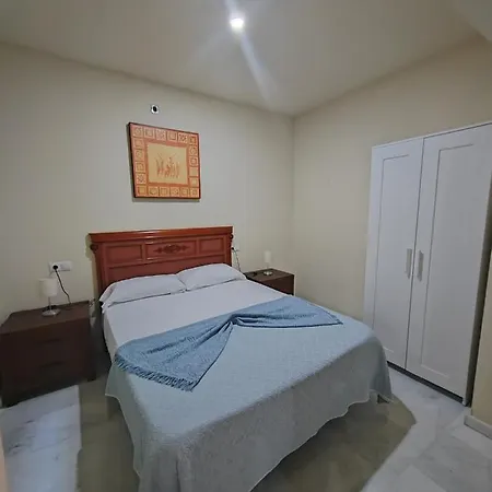 Lindo Piso En El Corazon De Cadiz